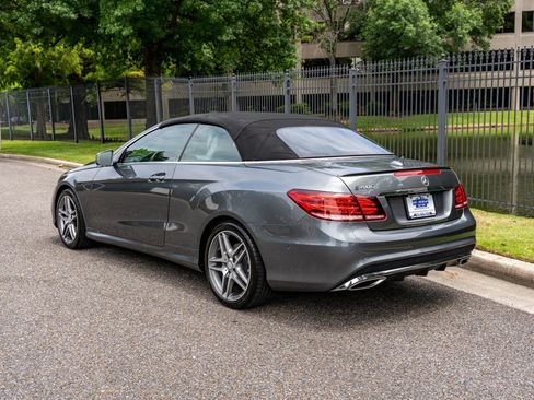 Used 2017 Mercedes-Benz E 400 Cabriolet w/ Premium 3 Package image 4