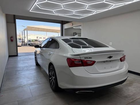 Used 2022 Chevrolet Malibu RS FWD image 5