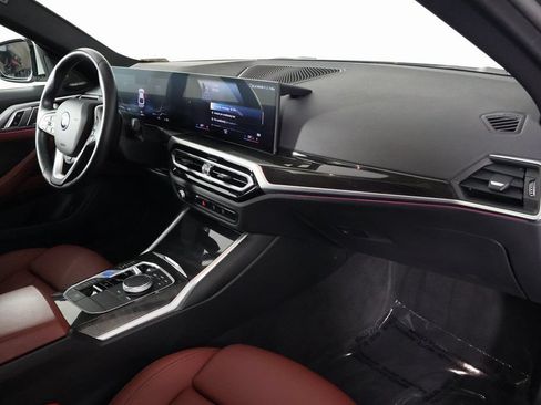 Used 2023 BMW i4 eDrive35 w/ Premium Package RWD image 9