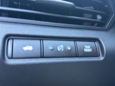 Certified 2023 Nissan Altima 2.5 SV FWD image 20