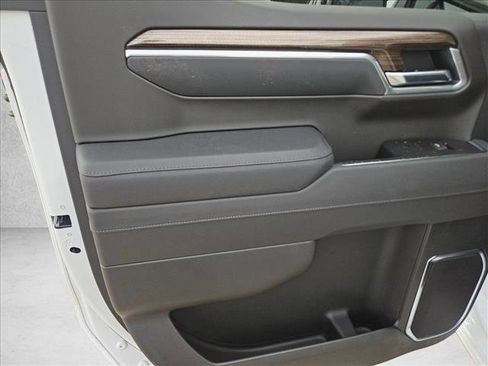 New 2026 Chevrolet Silverado 1500 LT image 10