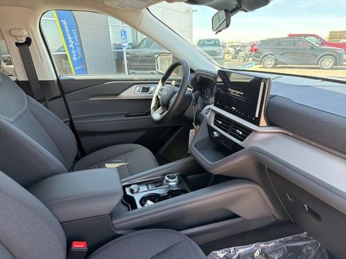 New 2026 Ford Explorer Active AWD/4WD image 27
