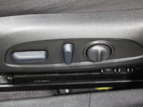 Used 2023 Chevrolet Malibu LT FWD image 5