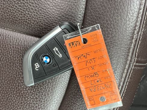Used 2017 BMW X1 xDrive28i AWD/4WD image 38