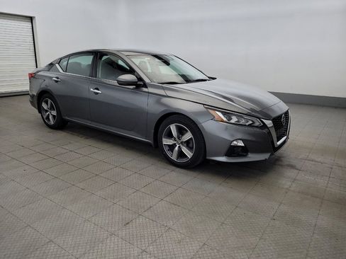 Used 2019 Nissan Altima 2.5 SL FWD image 11
