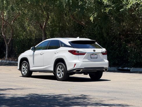 Used 2018 Lexus RX 350 FWD w/ Accessory Package image 3