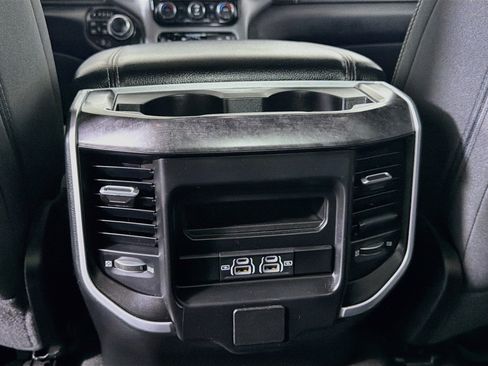 Used 2022 RAM 1500 Big Horn AWD/4WD image 27
