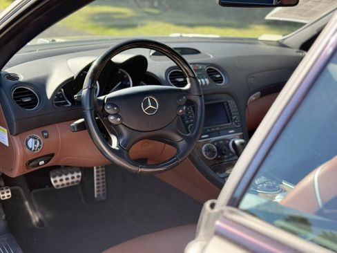 Used 2007 Mercedes-Benz SL 550 image 13