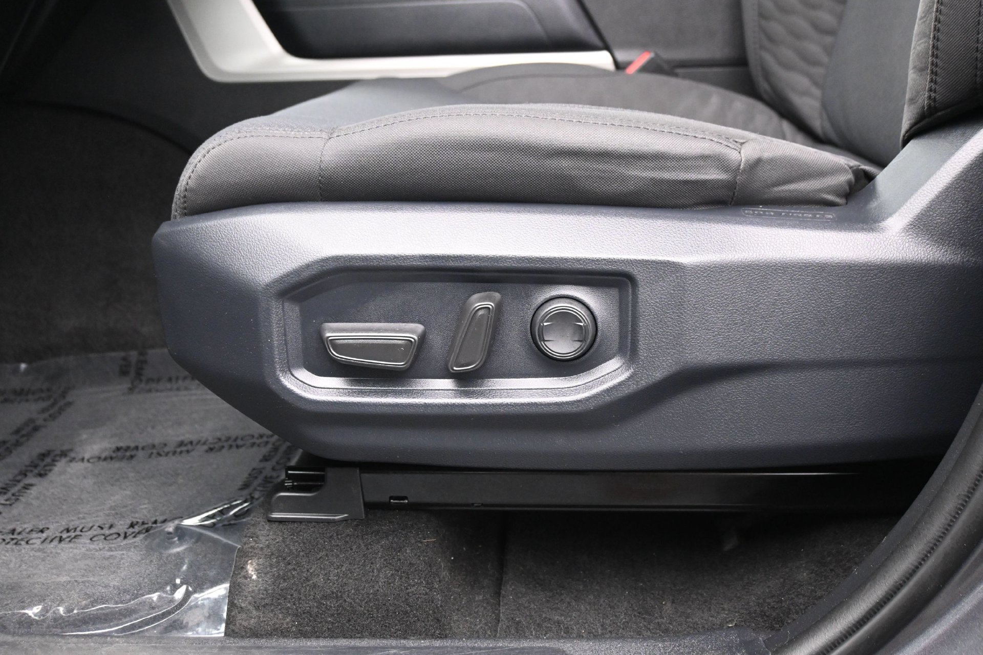 Used 2023 Toyota Tundra SR5 AWD/4WD image 22