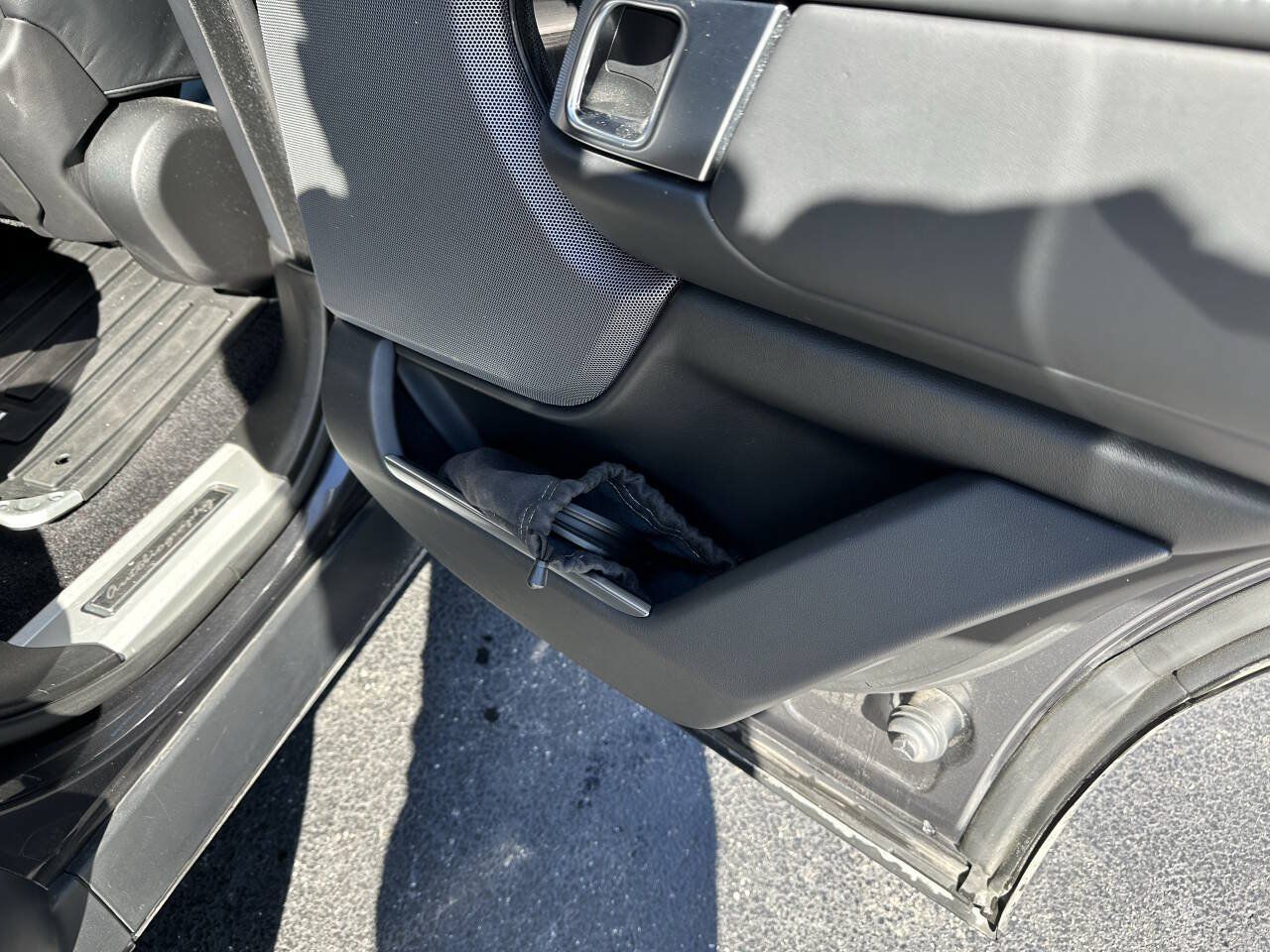 Used 2018 Land Rover Range Rover Autobiography AWD/4WD image 12