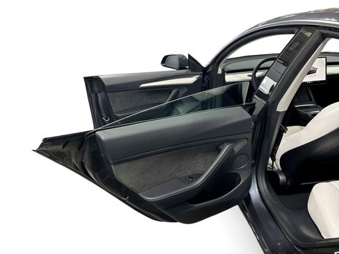 Certified 2023 Tesla Model 3 Performance AWD/4WD image 10