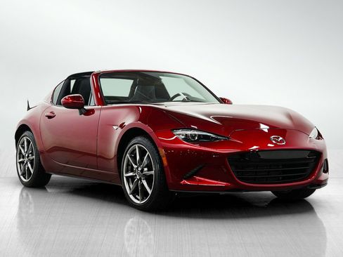 Used 2023 MAZDA MX-5 Miata Grand Touring RWD image 8