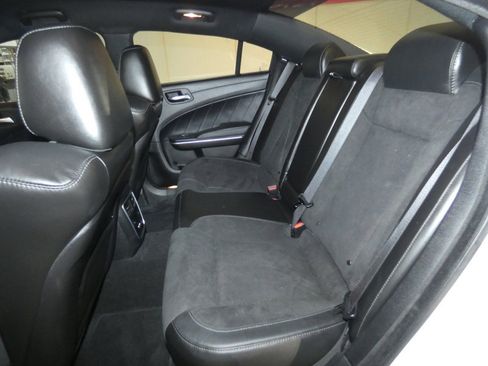 Used 2022 Dodge Charger Scat Pack w/ Dynamics Package image 21