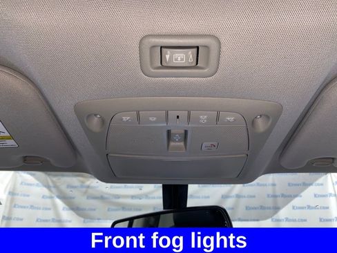 Used 2020 Nissan Pathfinder SL image 21