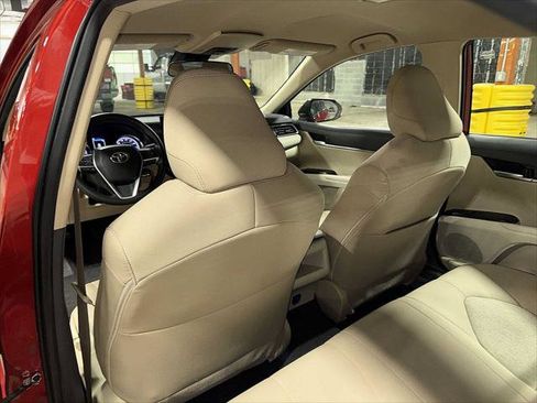 Certified 2024 Toyota Camry LE image 27