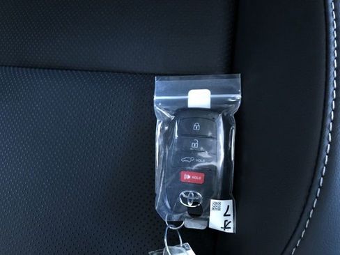 New 2026 Toyota Prius Limited image 32