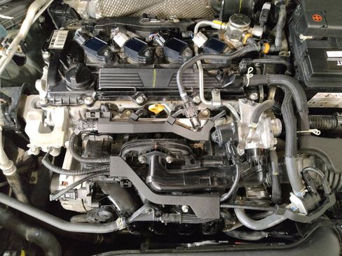 Used 2024 Toyota Corolla LE FWD image 30