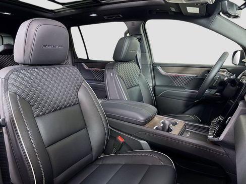 New 2026 GMC Acadia Denali w/ Super Cruise Package image 30