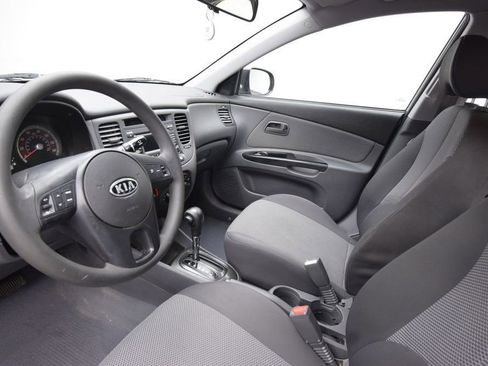 Used 2010 Kia Rio LX w/ Value Pkg image 8