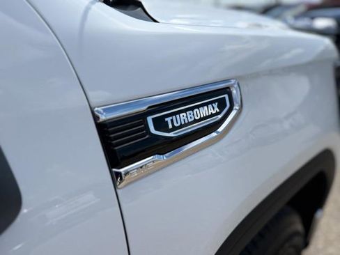 New 2026 GMC Sierra 1500 SLE image 14