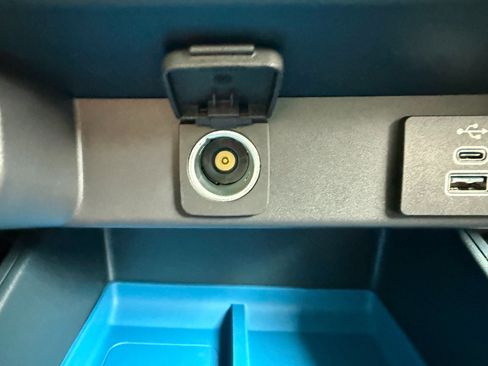 New 2025 Ford Maverick XLT w/ XLT Luxury Package image 54