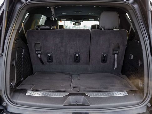 Used 2025 Chevrolet Tahoe Z71 AWD/4WD image 31