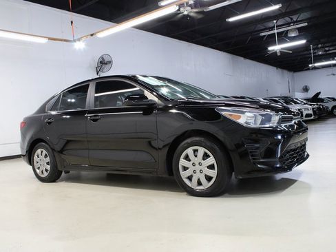Used 2021 Kia Rio S image 6