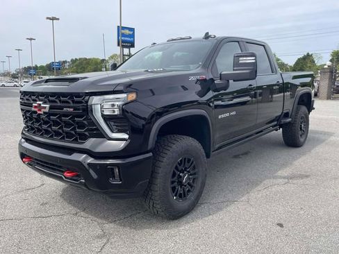 New 2026 Chevrolet Silverado 2500 ZR2 image 7