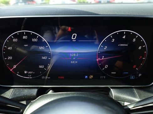 Certified 2025 Mercedes-Benz GLC 300 4MATIC image 12