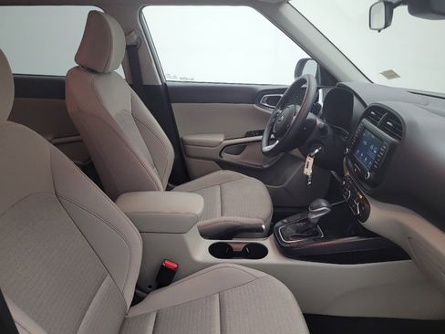 Used 2020 Kia Soul S FWD image 21