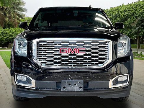Used 2018 GMC Yukon Denali w/ Open Road Package RWD image 2