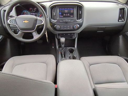 Certified 2022 Chevrolet Colorado W/T w/ Custom Special Edition image 19