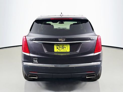 Used 2017 Cadillac XT5 Luxury AWD/4WD image 7