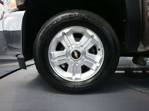 Used 2013 Chevrolet Silverado 1500 LT w/ All-Star Edition AWD/4WD image 18