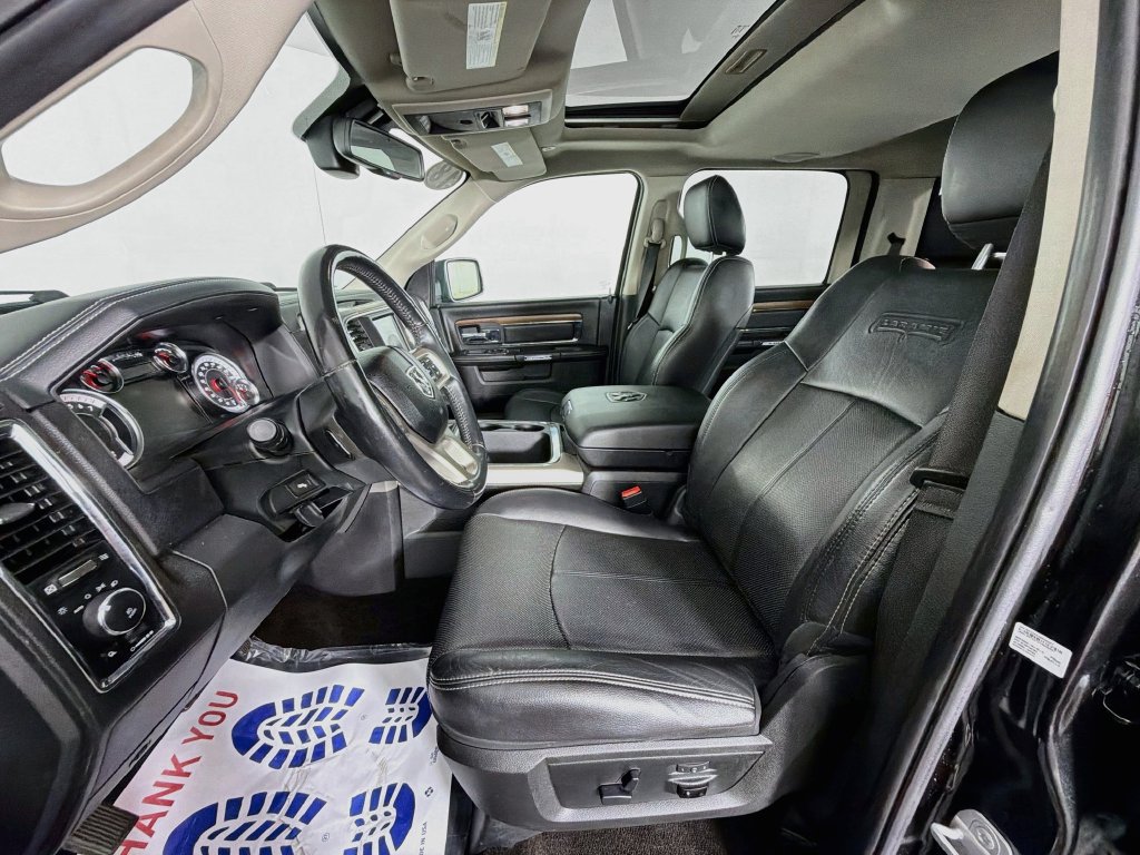 Used 2018 RAM 1500 Laramie w/ Convenience Group AWD/4WD image 21