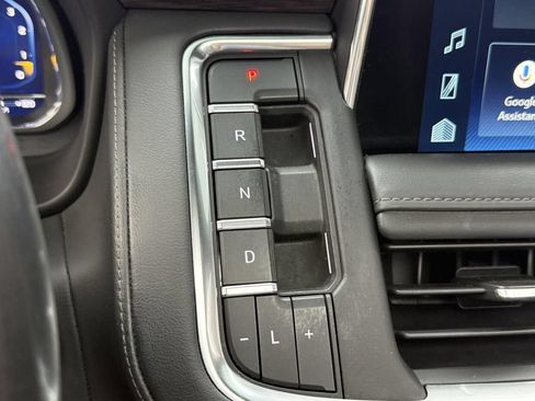 Used 2022 Chevrolet Tahoe Z71 AWD/4WD image 23