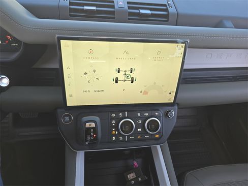 New 2026 Land Rover Defender 110 S image 20