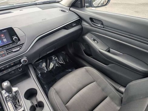 Used 2024 Nissan Altima 2.5 S image 15