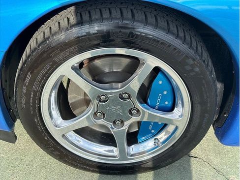 Used 2000 Chevrolet Corvette Coupe w/ Memory Pkg image 15