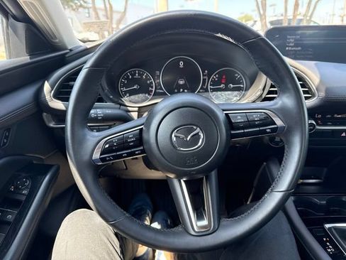 Used 2024 MAZDA MAZDA3 s FWD image 5