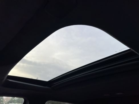 Used 2023 GMC Sierra 1500 Denali Ultimate image 11