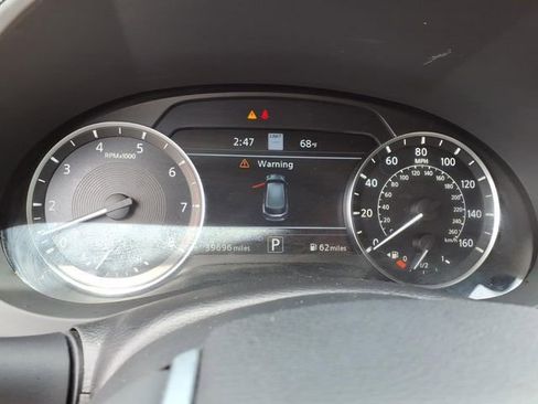 Certified 2022 INFINITI QX50 Essential FWD image 35