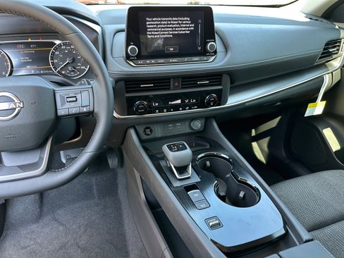 New 2026 Nissan Rogue SV image 29