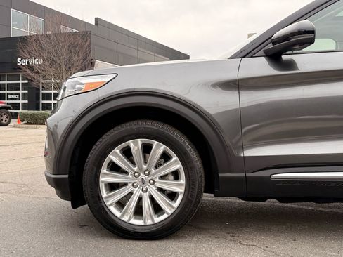 Used 2020 Ford Explorer Limited image 7