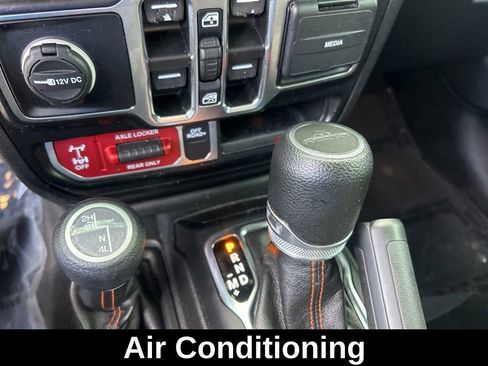 Used 2022 Jeep Gladiator Mojave w/ Trailer Tow Package image 14