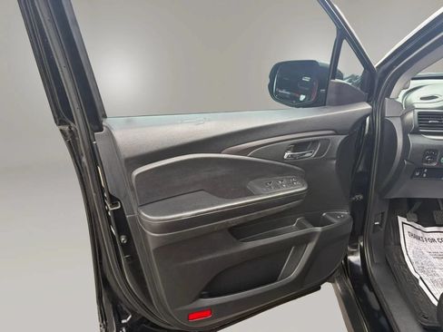Used 2016 Honda Pilot EX-L image 18