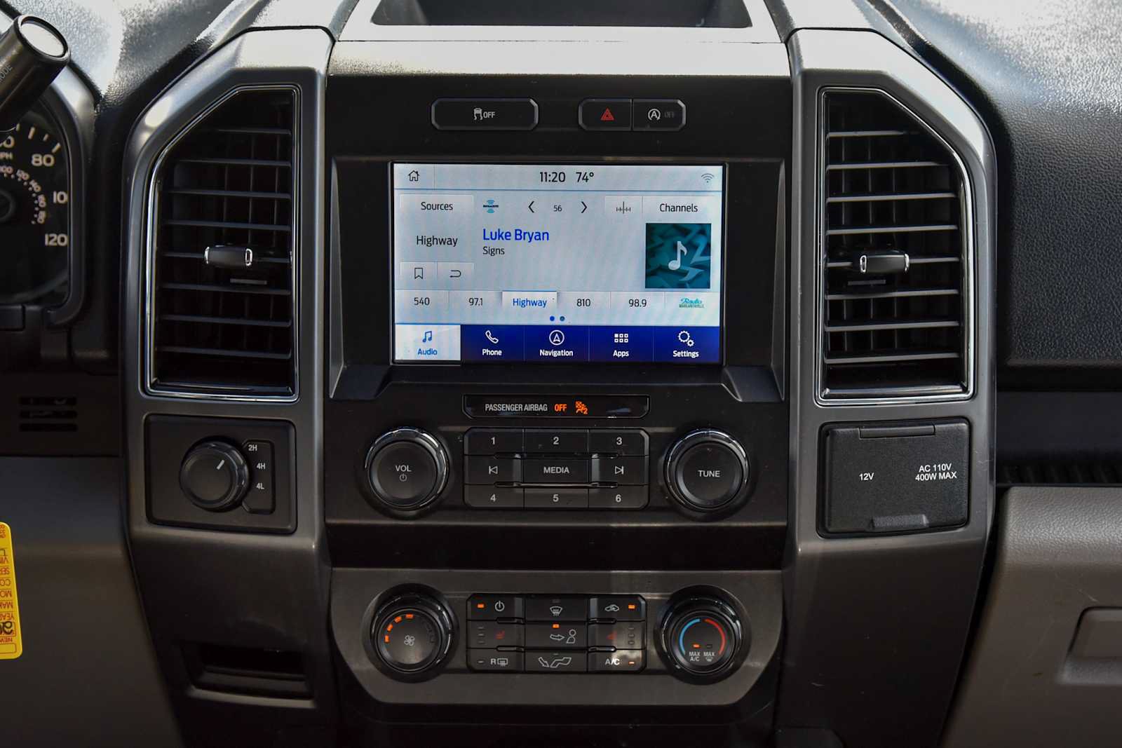 Used 2020 Ford F150 XLT w/ Equipment Group 302A Luxury AWD/4WD image 18