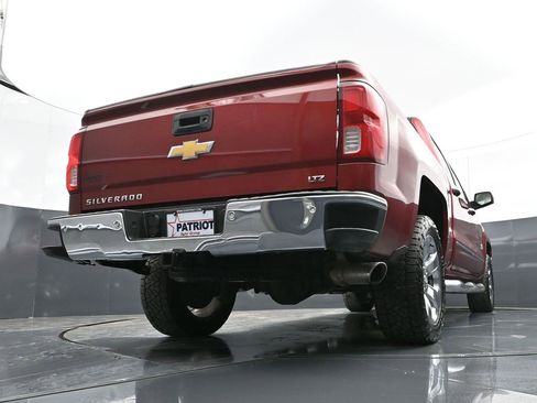 Used 2018 Chevrolet Silverado 1500 LTZ w/ Texas Edition image 40
