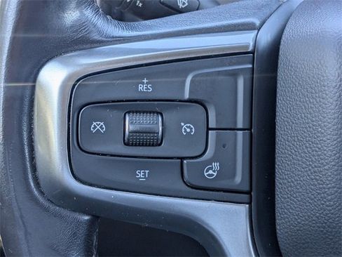 Used 2022 Chevrolet Silverado 1500 LT image 23
