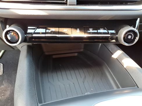 New 2026 Chevrolet Equinox EV LT w/ LPO, All-Weather Mat Package FWD image 22